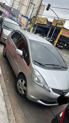 HONDA FIT 1.4 LX 16V FLEX 4P MANUAL HONDA FIT 1.4 LX 16V FLEX 4P MANUAL